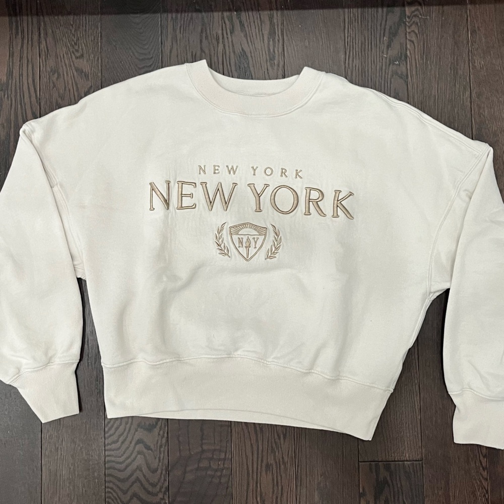 Abercrombie & Fitch Destination Sunday Crew